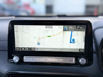HYUNDAI KONA 39kWh SE Connect SUV 5dr Electric Auto (10.5kW Charger) (136 ps)