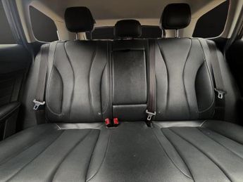 MG MG5 61.1kWh Exclusive Long Range Estate 5dr Electric Auto (156 ps)