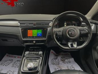 MG MG5 61.1kWh Exclusive Long Range Estate 5dr Electric Auto (156 ps)