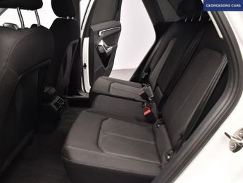 AUDI Q3 1.5 TFSI CoD 35 Sport SUV 5dr Petrol S Tronic Euro 6 (s/s) (150 