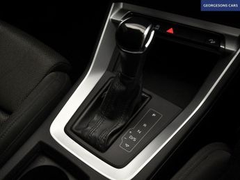AUDI Q3 1.5 TFSI CoD 35 Sport SUV 5dr Petrol S Tronic Euro 6 (s/s) (150 