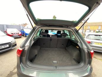 VOLKSWAGEN TIGUAN 1.5 TSI EVO Match SUV 5dr Petrol DSG Euro 6 (s/s) (150 ps)