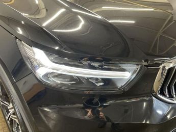 VOLVO XC40 2.0 T4 Inscription Pro SUV 5dr Petrol Auto Euro 6 (s/s) (190 ps)