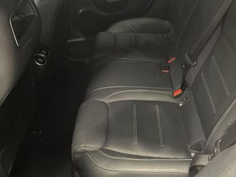 MERCEDES-BENZ CLA 2.0 CLA220 AMG Line Coupe 4dr Petrol 7G-DCT Euro 6 (s/s) (190 ps