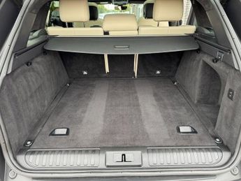 LAND ROVER RANGE ROVER SPORT 3.0 SD V6 Autobiography Dynamic SUV 5dr Diesel Auto 4WD Euro 6 (