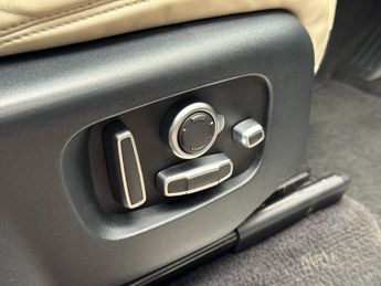 LAND ROVER RANGE ROVER SPORT 3.0 SD V6 Autobiography Dynamic SUV 5dr Diesel Auto 4WD Euro 6 (