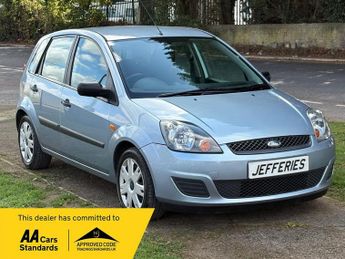 Ford Fiesta 1.25 Style Hatchback 5dr Petrol Manual (142 g/km, 74 bhp)
