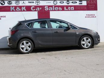 VAUXHALL ASTRA 1.6 16v SRi Hatchback 5dr Petrol Auto Euro 5 (115 ps)