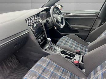 VOLKSWAGEN GOLF 1.4 TSI 8.7kWh GTE Hatchback 5dr Petrol Plug-in Hybrid DSG Euro 
