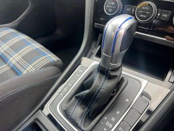 VOLKSWAGEN GOLF 1.4 TSI 8.7kWh GTE Hatchback 5dr Petrol Plug-in Hybrid DSG Euro 