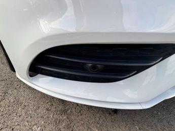 MERCEDES-BENZ CLA 2.0 CLA220d AMG Line (Premium Plus 2) Coupe 4dr Diesel 8G-DCT Eu