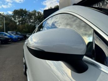 MERCEDES-BENZ CLA 2.0 CLA220d AMG Line (Premium Plus 2) Coupe 4dr Diesel 8G-DCT Eu