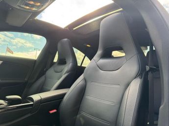 MERCEDES-BENZ CLA 2.0 CLA220d AMG Line (Premium Plus 2) Coupe 4dr Diesel 8G-DCT Eu