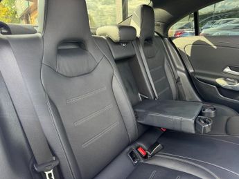 MERCEDES-BENZ CLA 2.0 CLA220d AMG Line (Premium Plus 2) Coupe 4dr Diesel 8G-DCT Eu