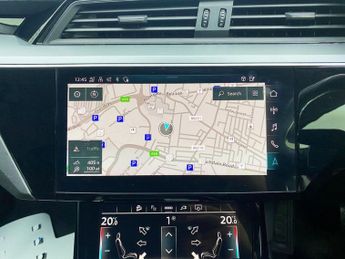 AUDI E-TRON 50 Technik SUV 5dr Electric Auto quattro 71.2kWh (313 ps)