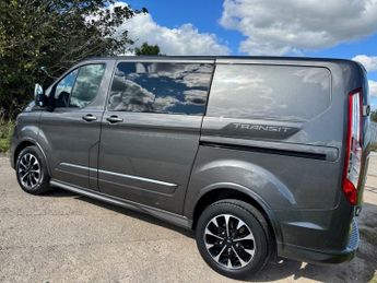 FORD TRANSIT CUSTOM 2.0 320 EcoBlue Sport Crew Van Double Cab 5dr Diesel Auto L1 H1 