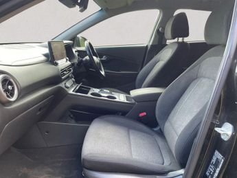 HYUNDAI KONA 64kWh Premium SUV 5dr Electric Auto (10.5kW Charger) (204 ps)