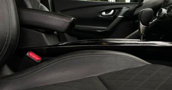 RENAULT KADJAR 1.3 TCe Iconic SUV 5dr Petrol EDC Euro 6 (s/s) (140 ps)