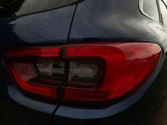 RENAULT KADJAR 1.3 TCe Iconic SUV 5dr Petrol EDC Euro 6 (s/s) (140 ps)
