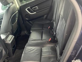 LAND ROVER DISCOVERY SPORT 2.0 TD4 HSE BLACK 5d 180 BHP