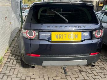 LAND ROVER DISCOVERY SPORT 2.0 TD4 HSE BLACK 5d 180 BHP