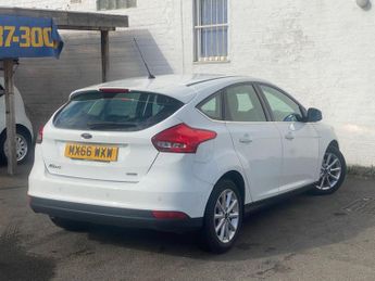FORD FOCUS 1.0T EcoBoost Titanium Hatchback 5dr Petrol Manual Euro 6 (s/s) 