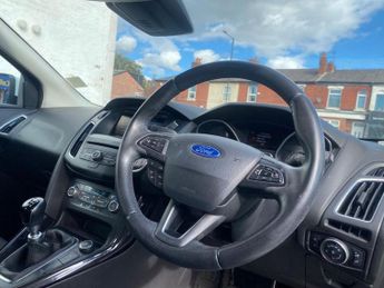 FORD FOCUS 1.0T EcoBoost Titanium Hatchback 5dr Petrol Manual Euro 6 (s/s) 