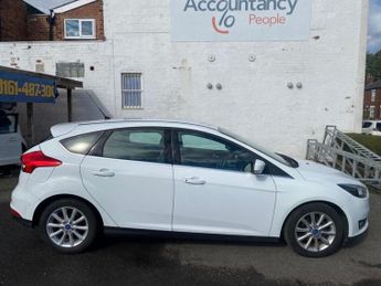 FORD FOCUS 1.0T EcoBoost Titanium Hatchback 5dr Petrol Manual Euro 6 (s/s) 