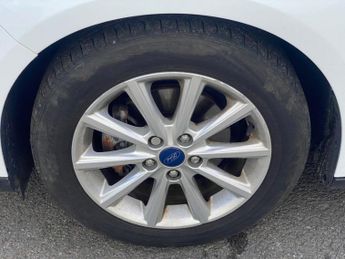 FORD FOCUS 1.0T EcoBoost Titanium Hatchback 5dr Petrol Manual Euro 6 (s/s) 