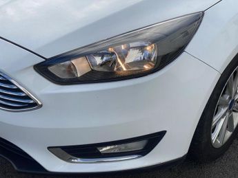 FORD FOCUS 1.0T EcoBoost Titanium Hatchback 5dr Petrol Manual Euro 6 (s/s) 