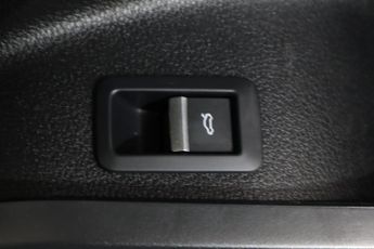 AUDI Q5 2.0 TDI 40 S line S Tronic quattro Euro 6 (s/s) 5dr