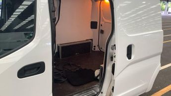 NISSAN e-NV200 40kWh Acenta NO VAT VAN Electric Auto SWB (Quick Charge) (109 ps