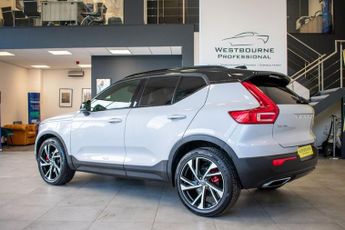 VOLVO XC40 2.0 T5 R-Design Pro SUV 5dr Petrol Auto AWD Euro 6 (s/s) (247 ps