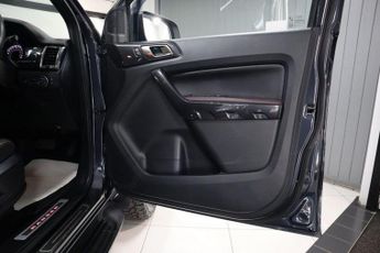 FORD RANGER 2.0 EcoBlue Thunder Pickup Double Cab 4dr Diesel Auto 4WD Euro 6