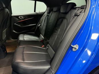 BMW 1 SERIES 2.0 118d M Sport Hatchback 5dr Diesel Auto Euro 6 (s/s) (150 ps)