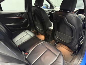 BMW 1 SERIES 2.0 118d M Sport Hatchback 5dr Diesel Auto Euro 6 (s/s) (150 ps)