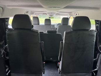 VAUXHALL Vivaro Life Electric 50kWh Edition MPV 5dr Electric Auto LWB (9 Seat, 7.4kW Charger) 