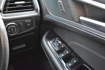 FORD EDGE 2.0 TDCi Titanium SUV 5dr Diesel Powershift AWD Euro 6 (s/s) (21