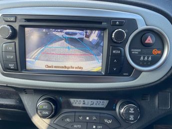 TOYOTA YARIS 1.5 VVT-H T4 AUTOMATIC HYBRID 5DR HATCHBACK