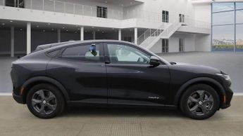 FORD MUSTANG MACH-E Standard Range 70kWh SUV 5dr Electric Automatic (269 ps)