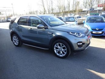 LAND ROVER DISCOVERY SPORT 2.0 TD4 HSE SUV 5dr Diesel Auto 4WD Euro 6 (s/s) (180 ps)
