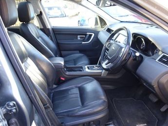 LAND ROVER DISCOVERY SPORT 2.0 TD4 HSE SUV 5dr Diesel Auto 4WD Euro 6 (s/s) (180 ps)