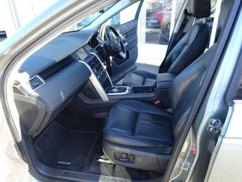 LAND ROVER DISCOVERY SPORT 2.0 TD4 HSE SUV 5dr Diesel Auto 4WD Euro 6 (s/s) (180 ps)