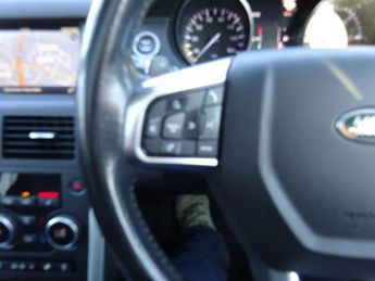 LAND ROVER DISCOVERY SPORT 2.0 TD4 HSE SUV 5dr Diesel Auto 4WD Euro 6 (s/s) (180 ps)