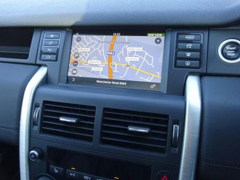 LAND ROVER DISCOVERY SPORT 2.0 TD4 HSE SUV 5dr Diesel Auto 4WD Euro 6 (s/s) (180 ps)