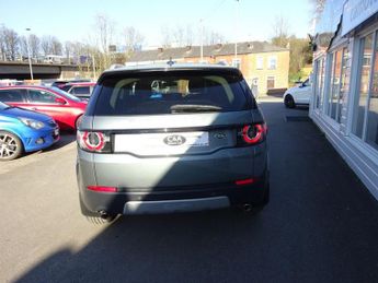 LAND ROVER DISCOVERY SPORT 2.0 TD4 HSE SUV 5dr Diesel Auto 4WD Euro 6 (s/s) (180 ps)