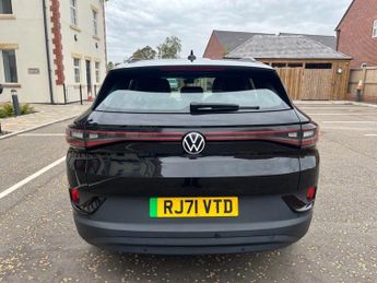 VOLKSWAGEN ID.4 Pro Performance 77kWh Life SUV 5dr Electric Auto (204 ps)