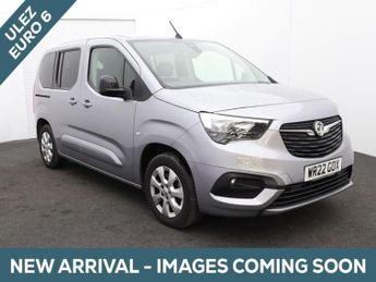 VAUXHALL COMBO LIFE 4 Seat Petrol Auto Wheelchair Accessible Disabled Access Vehicle