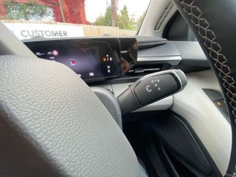 FORD EXPLORER Extended Range 77kWh Select SUV 5dr Electric Auto (286 ps)