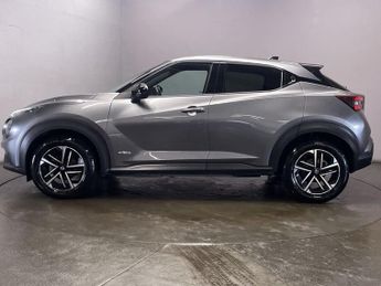NISSAN JUKE 1.6 N-Connecta SUV 5dr Petrol Hybrid Auto Euro 6 (143 ps)